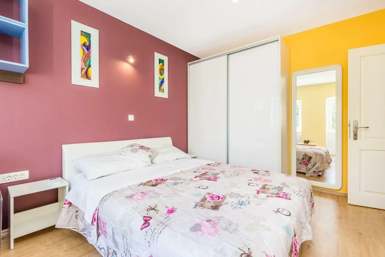 Apartment Nada Opatija