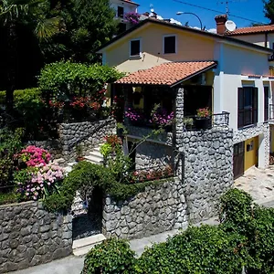 Apartment Dolores, Opatija