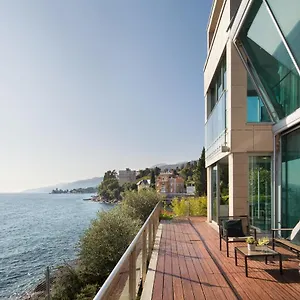 Apartment Arentz - Front Sea, Opatija