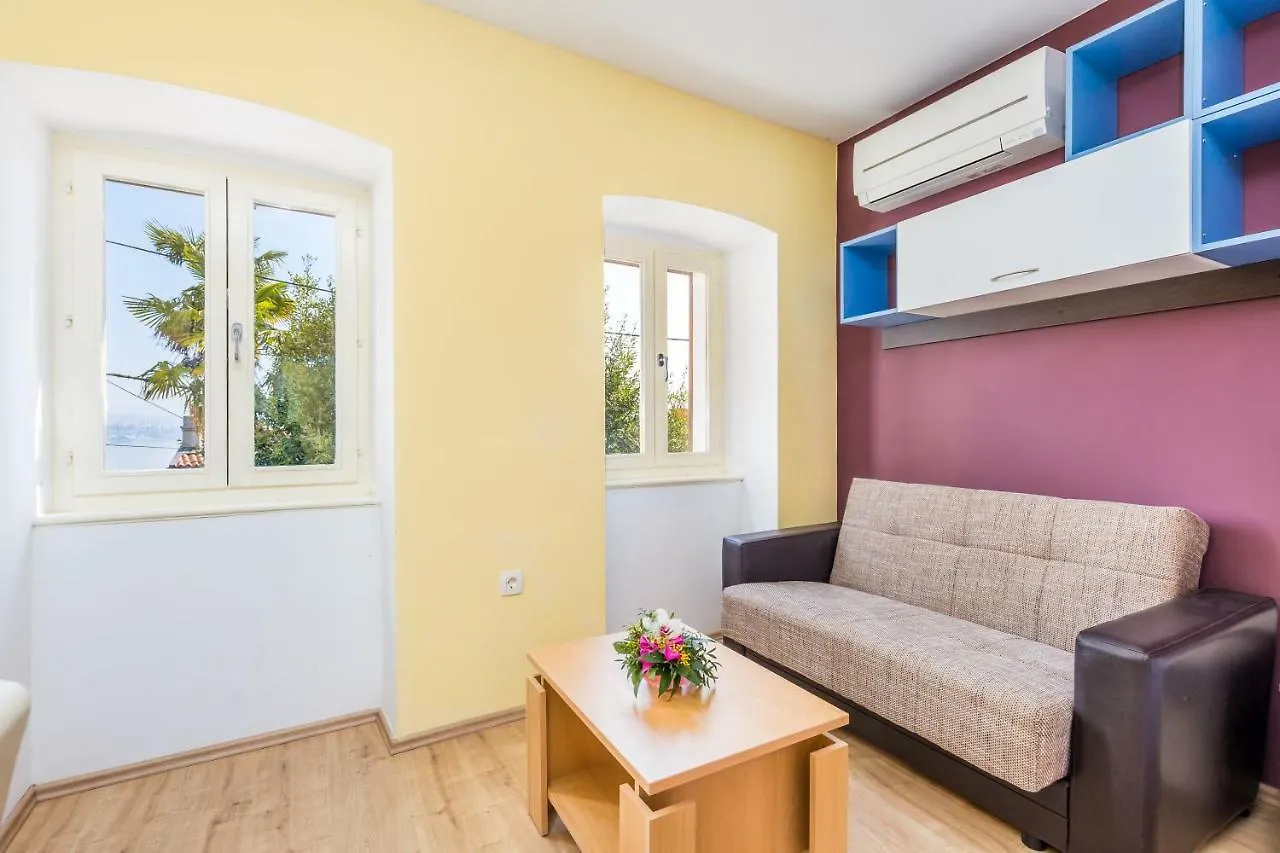Apartment Nada Οπατία 0*,  Κροατία